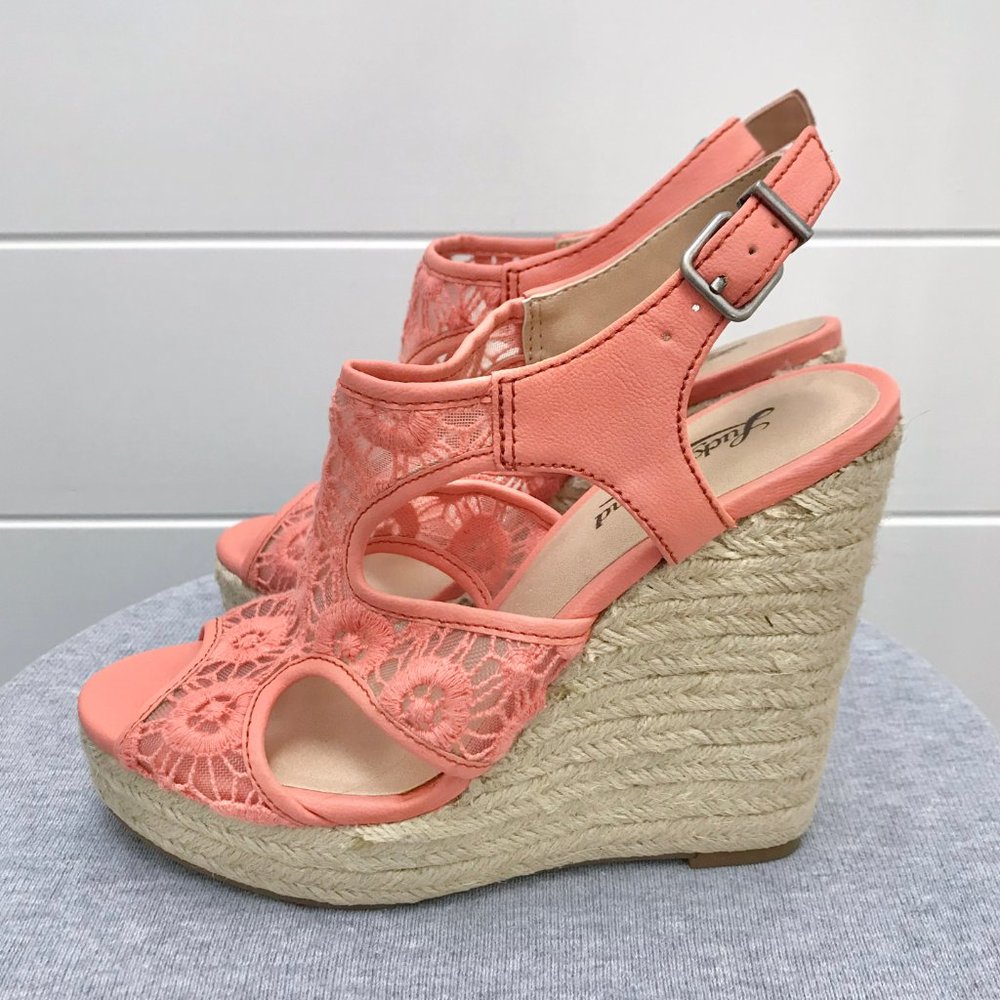 LUCKY BRAND Coral Flower Platform Wedge Espadrille